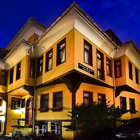 Safran 酒店 *